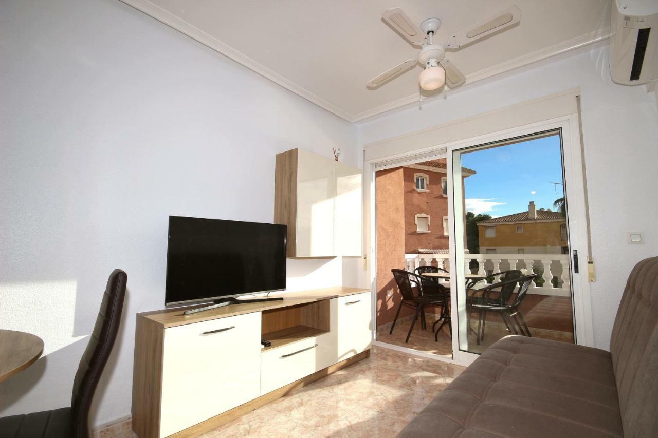 Apartment In La Mata Eneas 6 Торевиеха Екстериор снимка